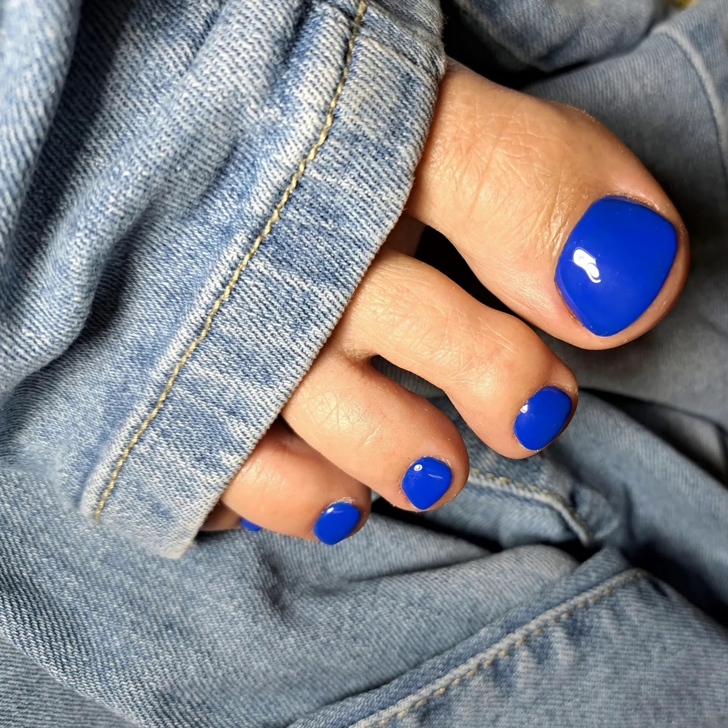 Solomia Nails logo
